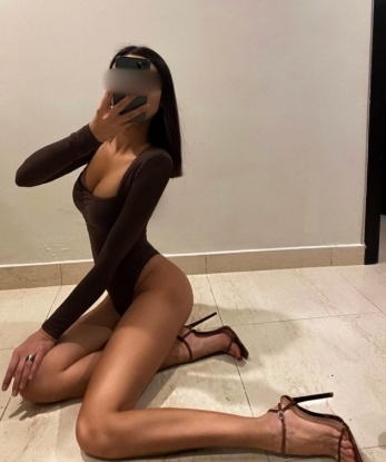 Александра, 23